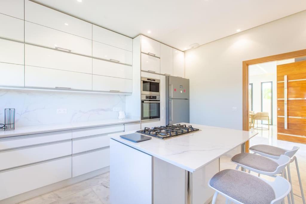 Villa Hawai, Ss Vis A Vis Avec Espace De Sport , Piscine Chauffee 마라케시 외부 사진